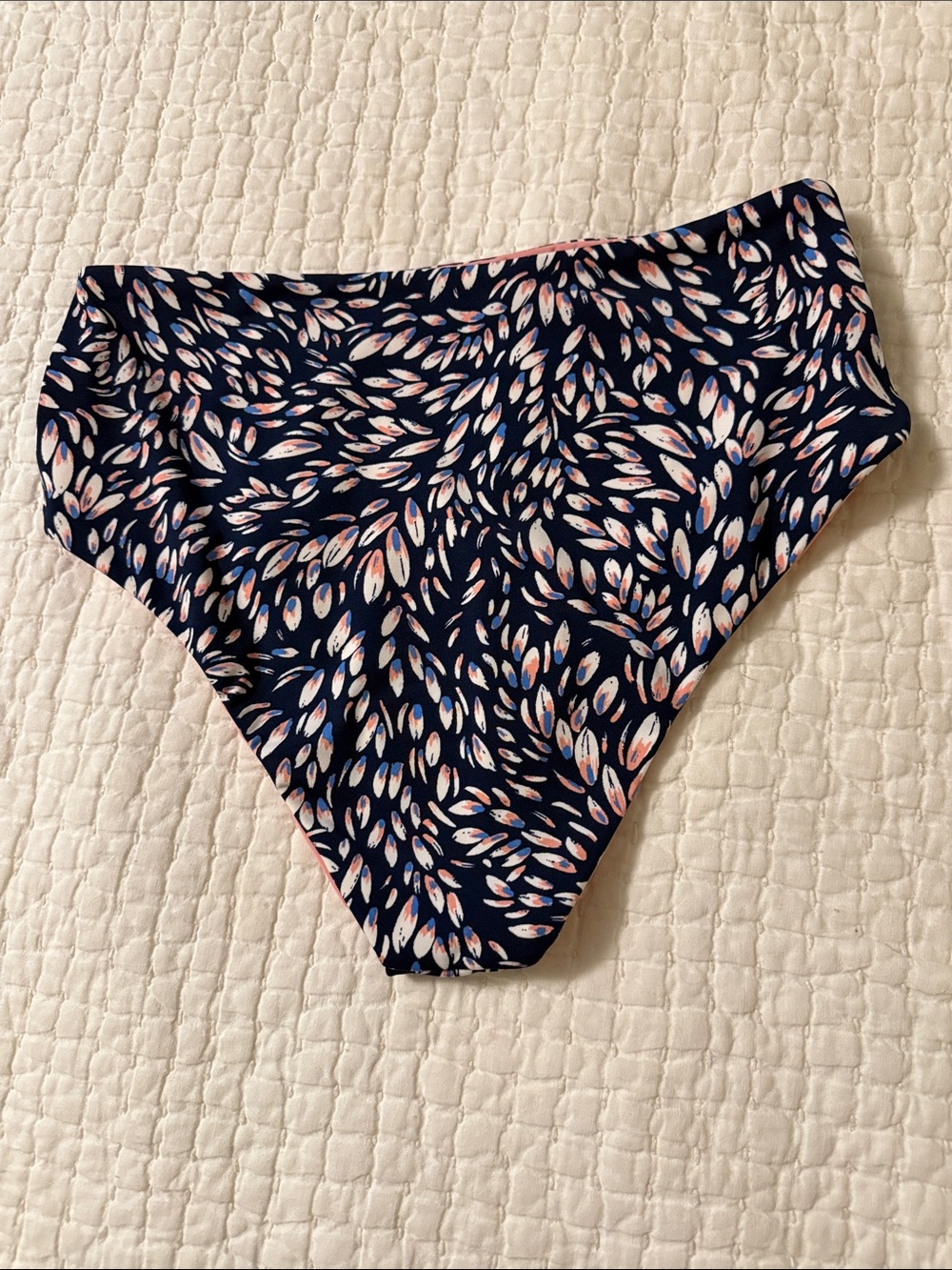 Carve Designs Reversible High-Waist Bikini Bottoms in Navy and Peach - Picture 2 of 5